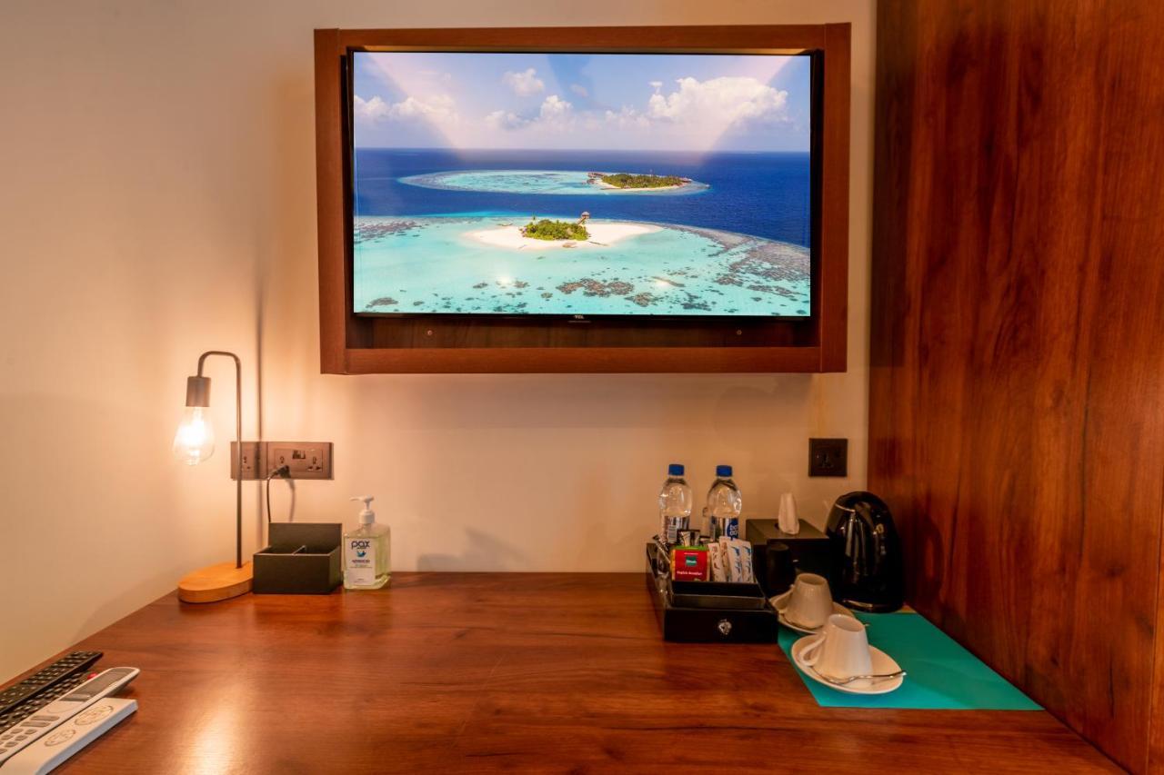 Chen Beach Inn Hulhumalé Extérieur photo