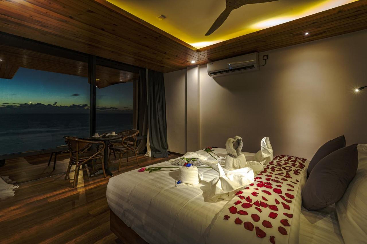 Chen Beach Inn Hulhumalé Extérieur photo