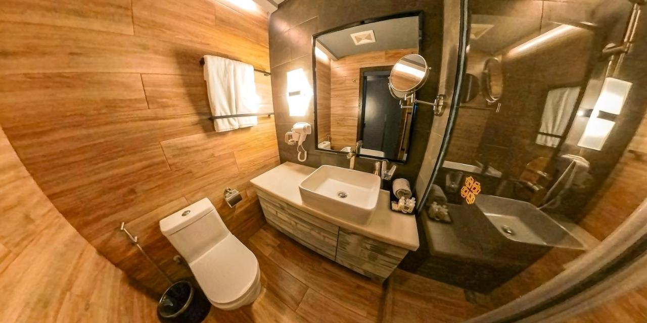 Chen Beach Inn Hulhumalé Extérieur photo
